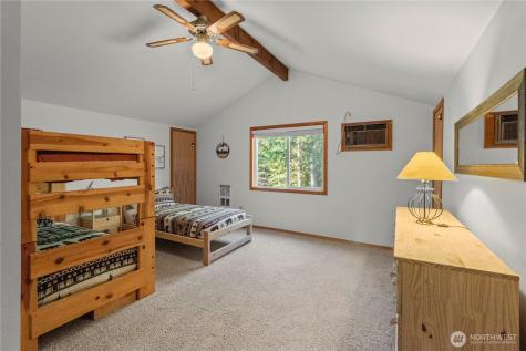 941 N Potlatch Drive Hoodsport WA 98548