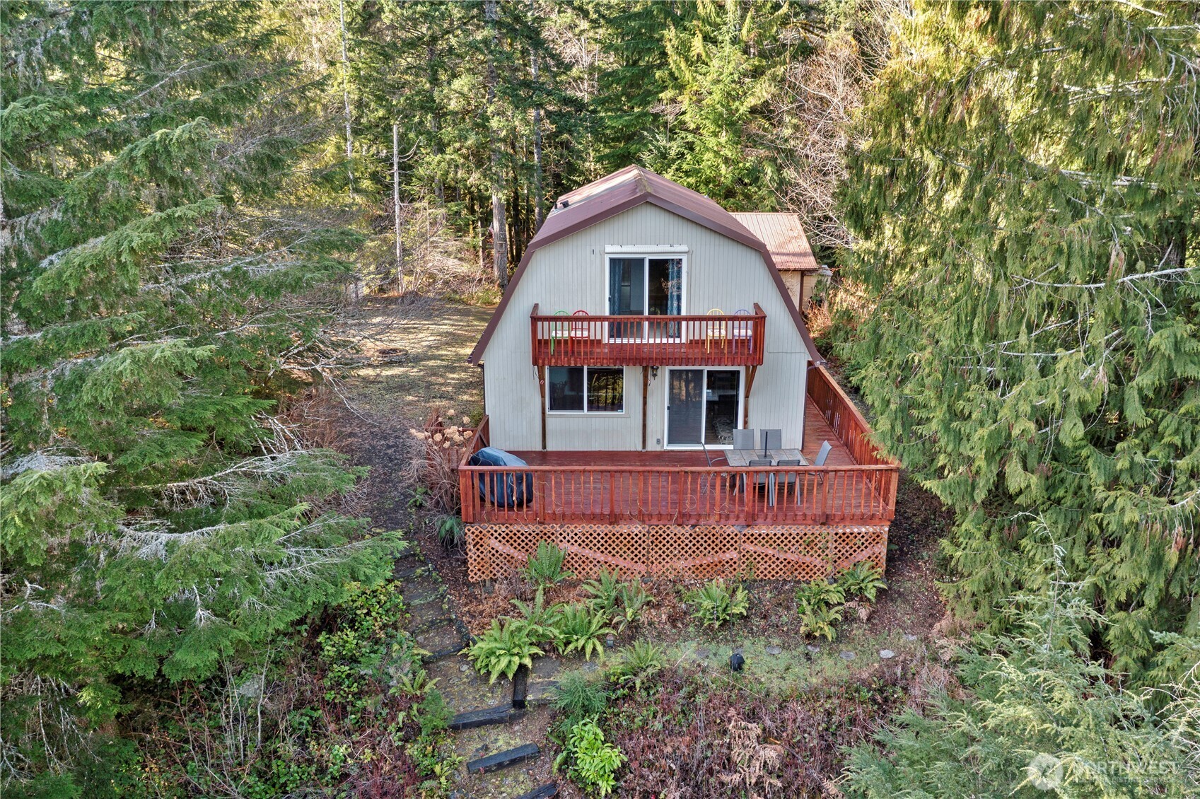 941 N Potlatch Drive Hoodsport WA 98548