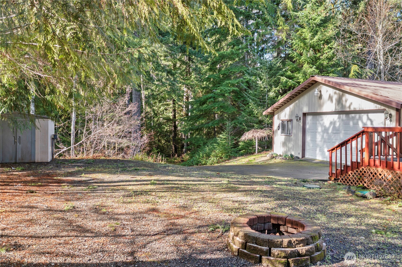 941 N Potlatch Drive Hoodsport WA 98548
