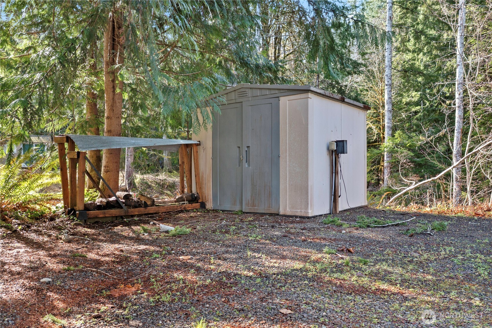 941 N Potlatch Drive Hoodsport WA 98548