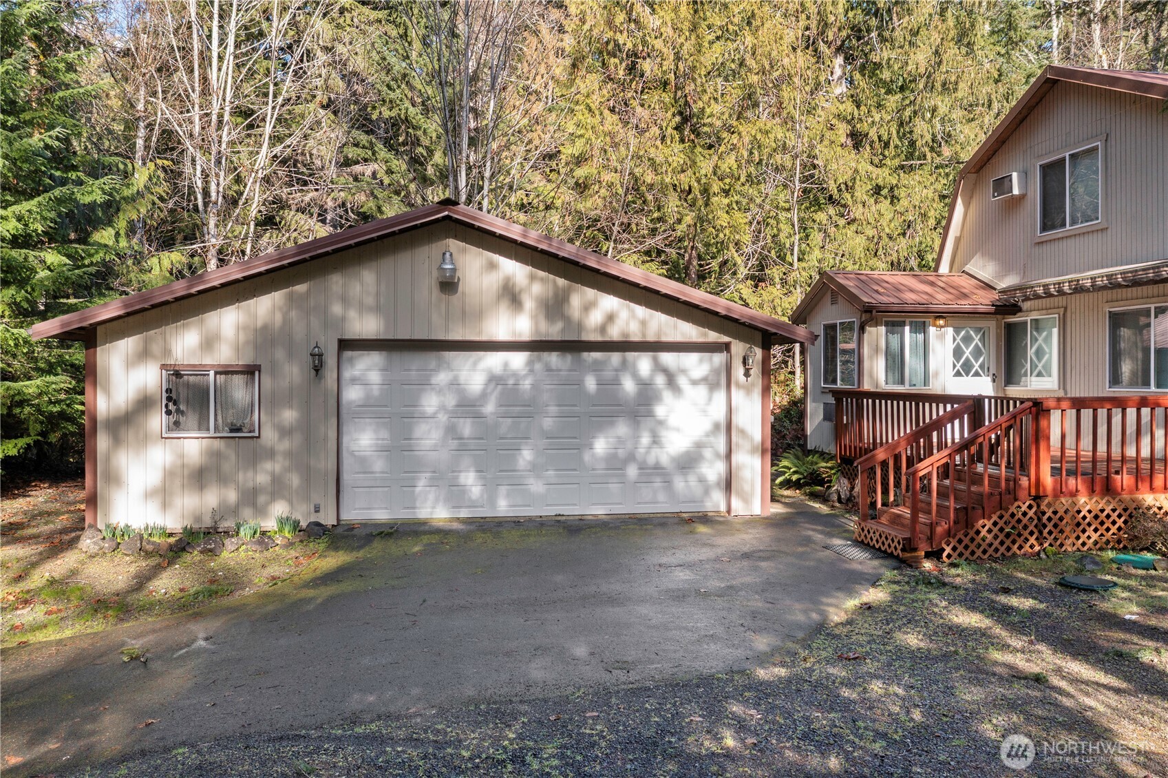 941 N Potlatch Drive Hoodsport WA 98548