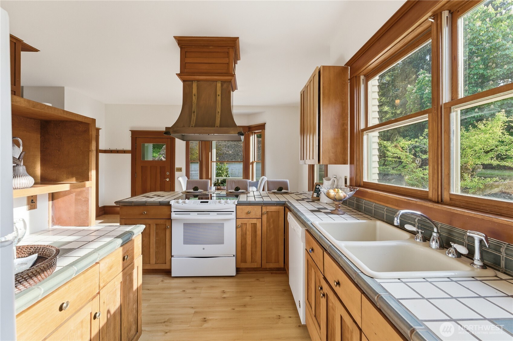 20015 NE 50th Street Redmond WA 98053