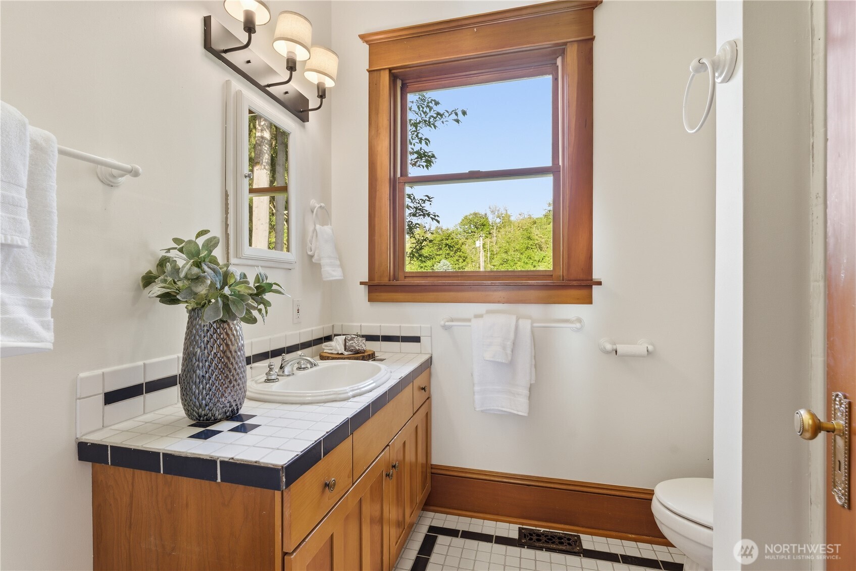 20015 NE 50th Street Redmond WA 98053