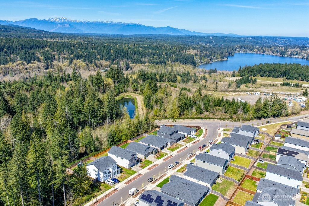 937 Panoramic Loop Bremerton WA 98312