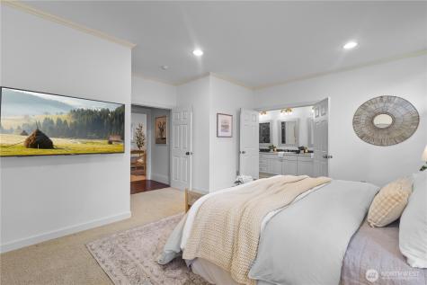 7641 NE 12th Street Medina WA 98039