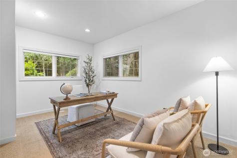 7641 NE 12th Street Medina WA 98039