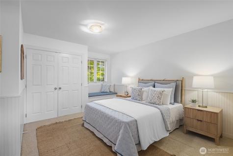 7641 NE 12th Street Medina WA 98039