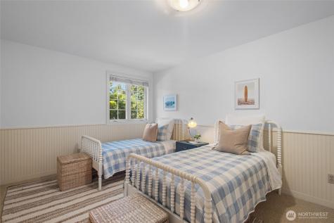 7641 NE 12th Street Medina WA 98039