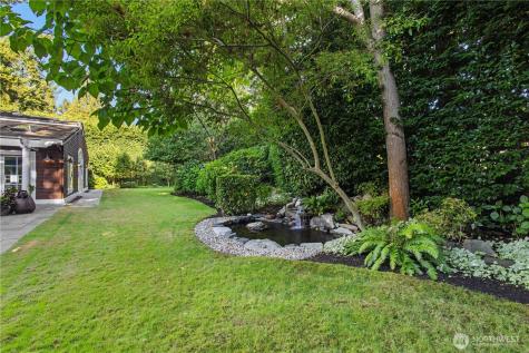 7641 NE 12th Street Medina WA 98039