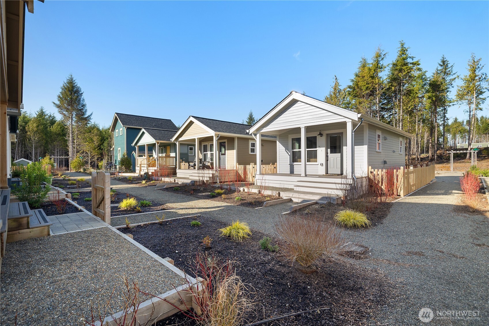 40 Bungalow Loop Pacific Beach WA 98571