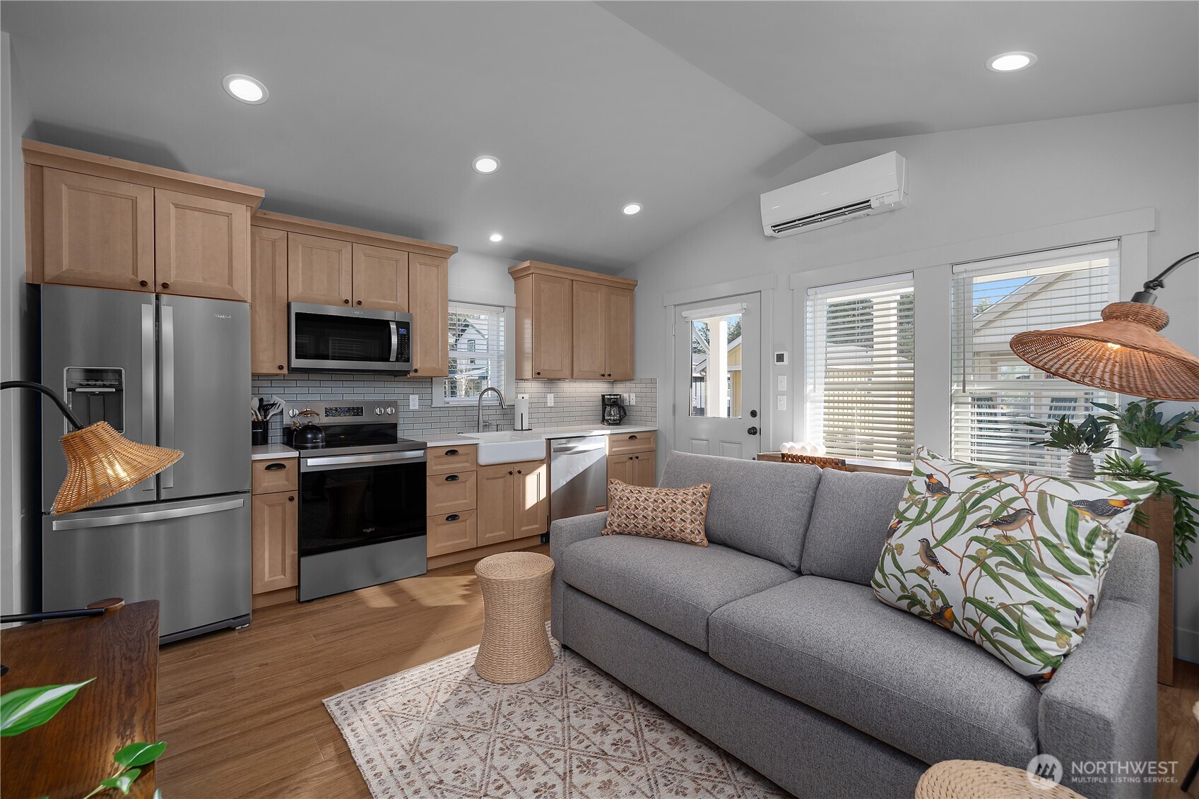 40 Bungalow Loop Pacific Beach WA 98571