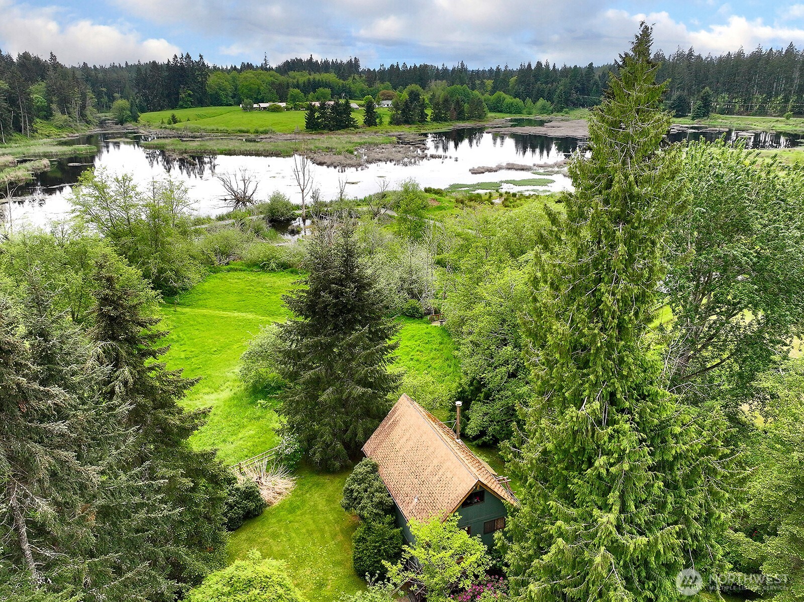 6939 Old Wagon Road Clinton WA 98236
