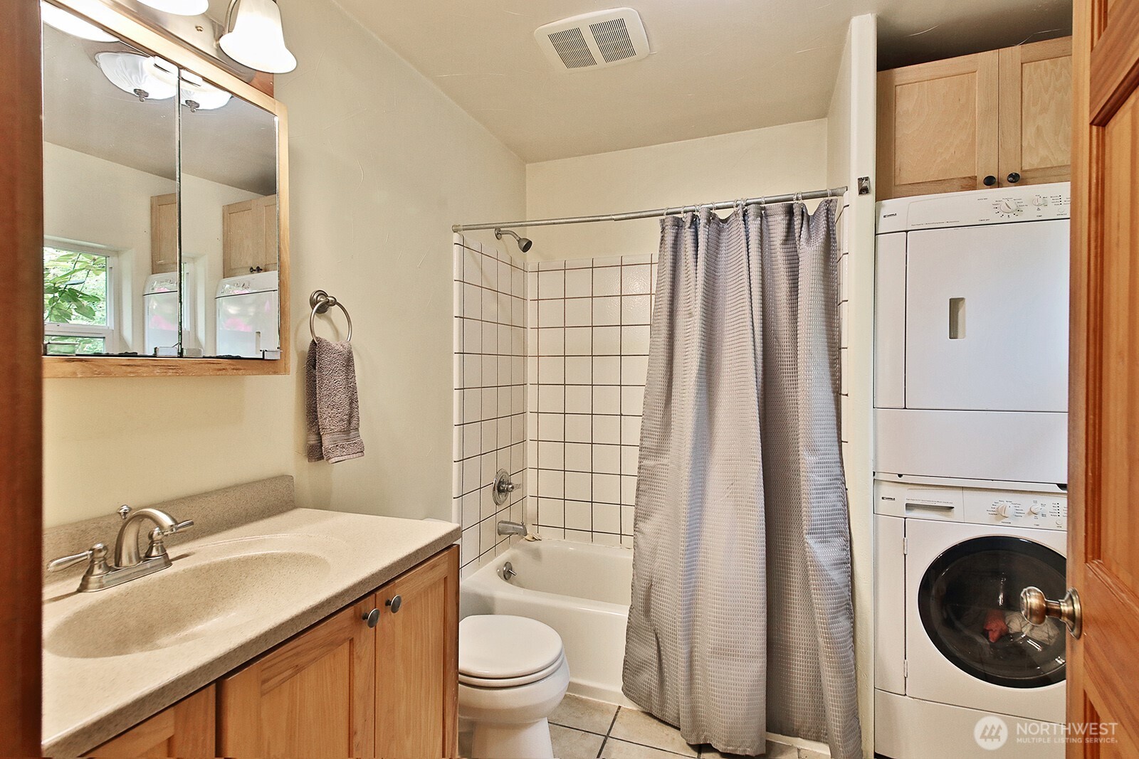 6939 Old Wagon Road Clinton WA 98236