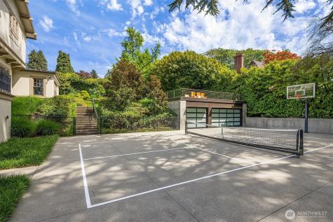 1642 Federal Avenue E Seattle WA 98122