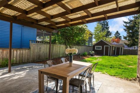 7735 13th Avenue NW Seattle WA 98117