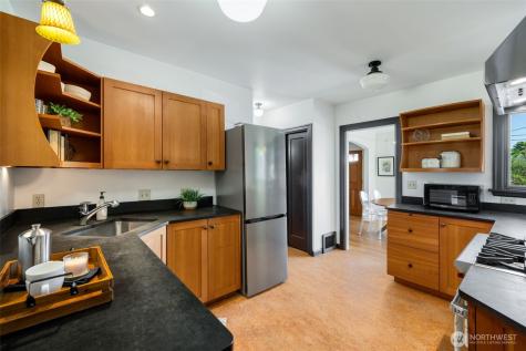 7735 13th Avenue NW Seattle WA 98117