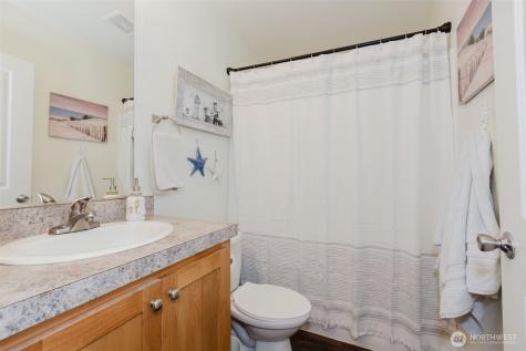 3371 SE Bielmeier Road Port Orchard WA 98367