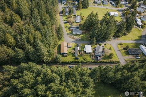 3371 SE Bielmeier Road Port Orchard WA 98367