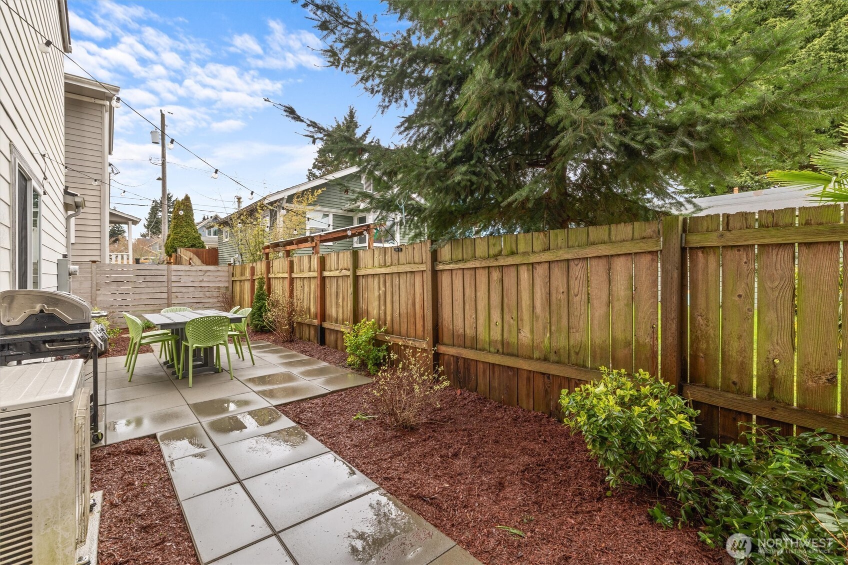 7344 23rd Avenue NW Seattle WA 98117