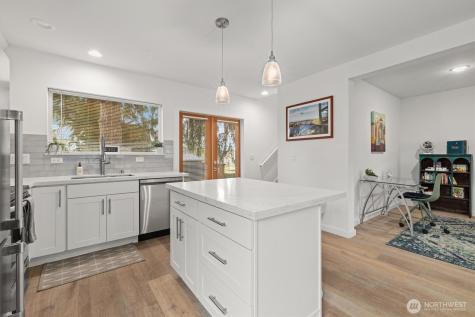 7344 23rd Avenue NW Seattle WA 98117