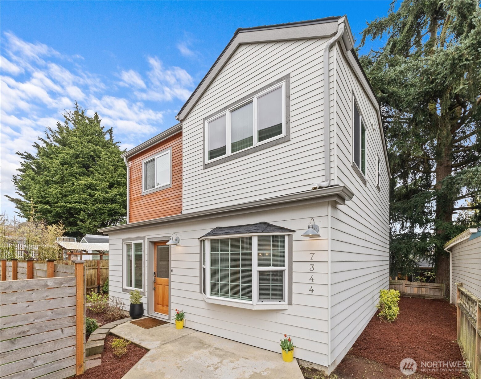 7344 23rd Avenue NW Seattle WA 98117