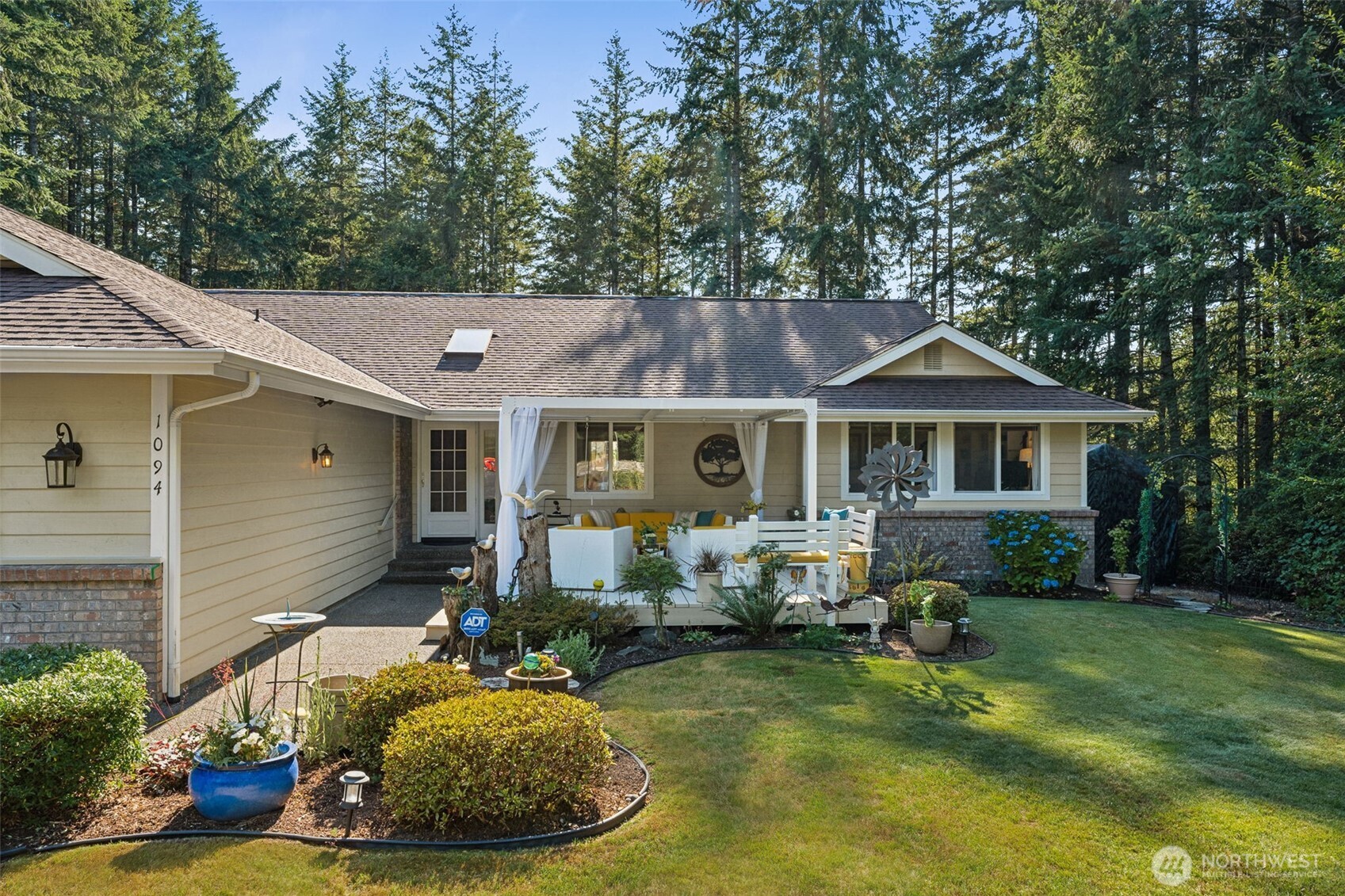 1094 SW Depot Court Port Orchard WA 98367