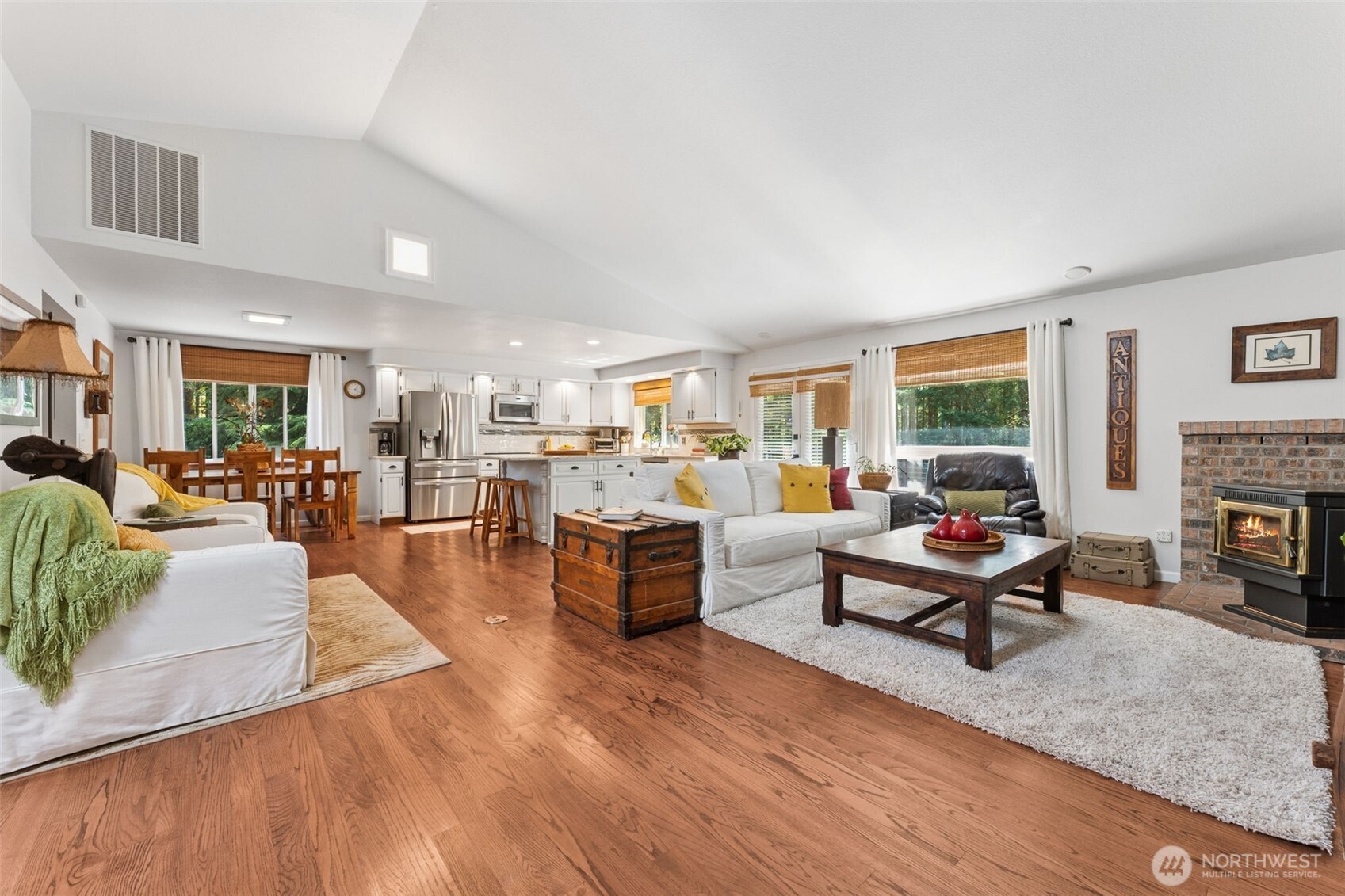 1094 SW Depot Court Port Orchard WA 98367
