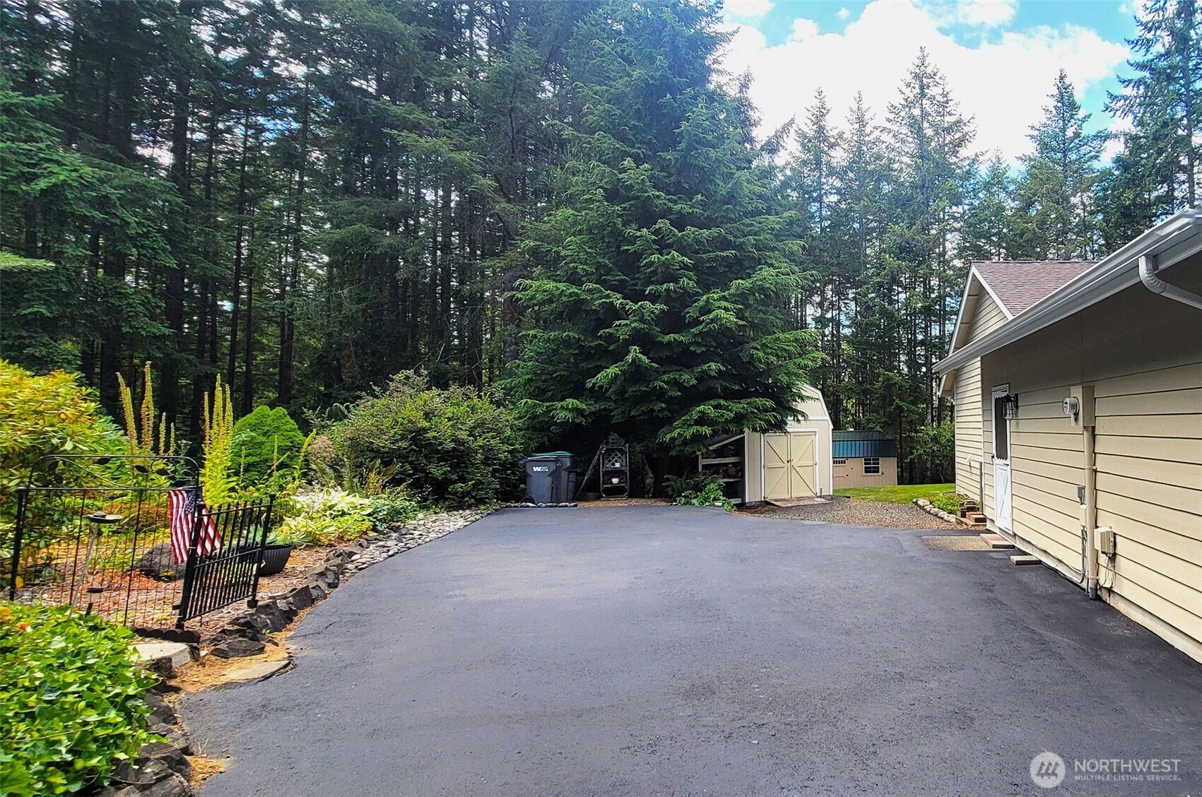 1094 SW Depot Court Port Orchard WA 98367