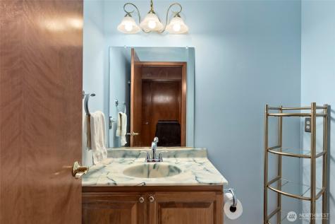 2345 W Beach Road Oak Harbor WA 98277