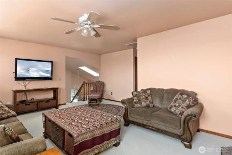 2345 W Beach Road Oak Harbor WA 98277