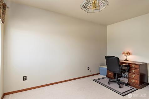 2345 W Beach Road Oak Harbor WA 98277