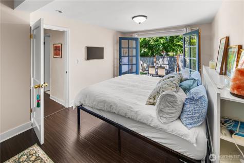3806 W Bertona Street Seattle WA 98199