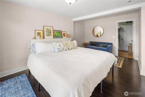 3806 W Bertona Street Seattle WA 98199