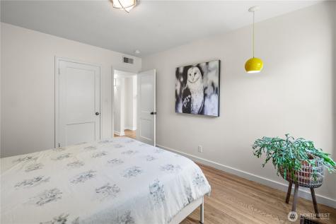 3806 W Bertona Street Seattle WA 98199