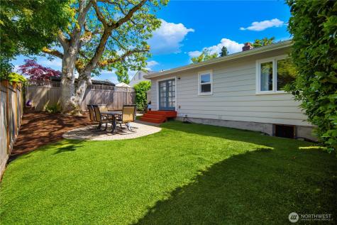 3806 W Bertona Street Seattle WA 98199