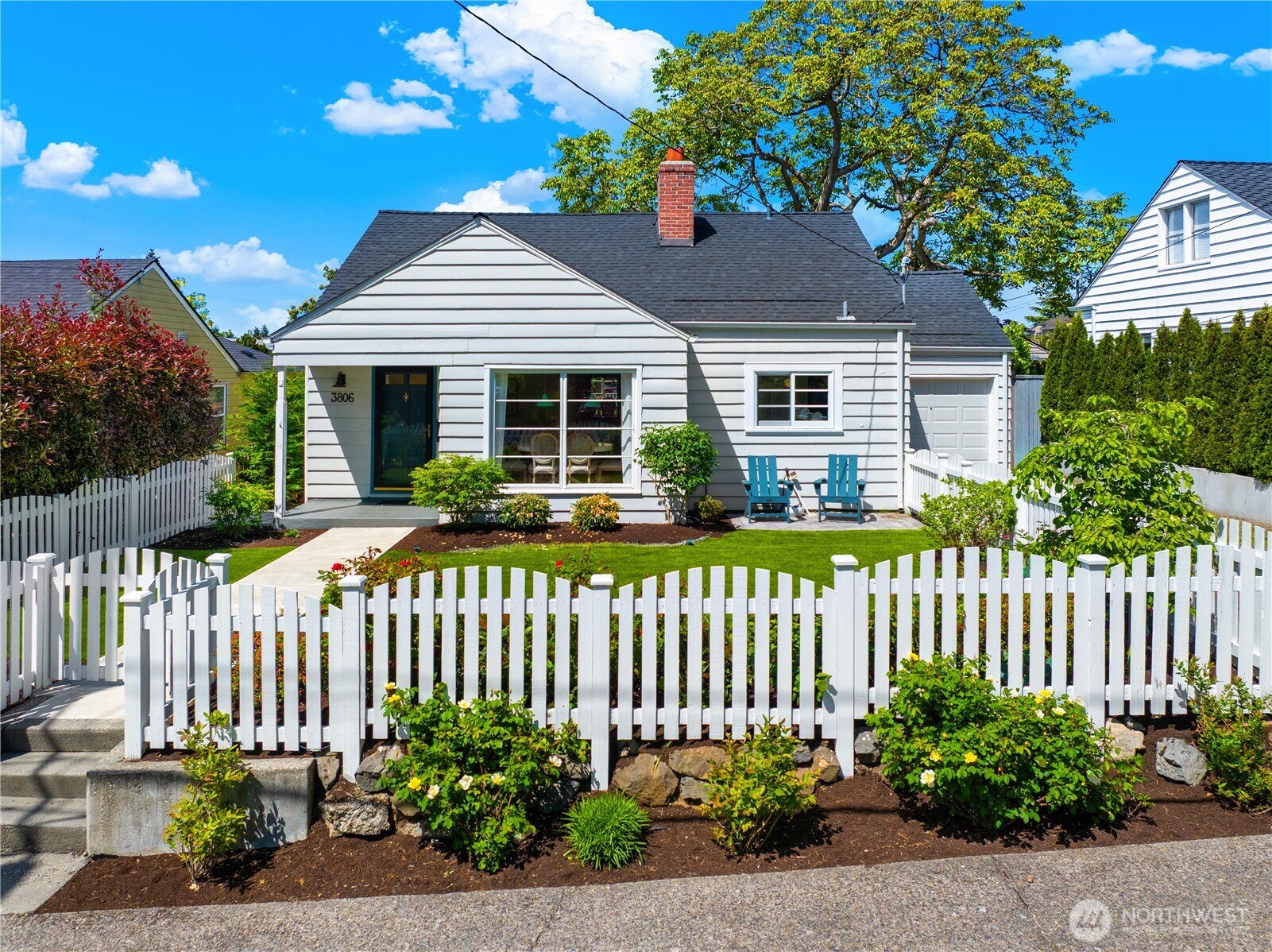 3806 W Bertona Street Seattle WA 98199