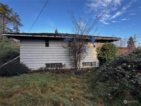 2105 38th Avenue E Seattle WA 98112