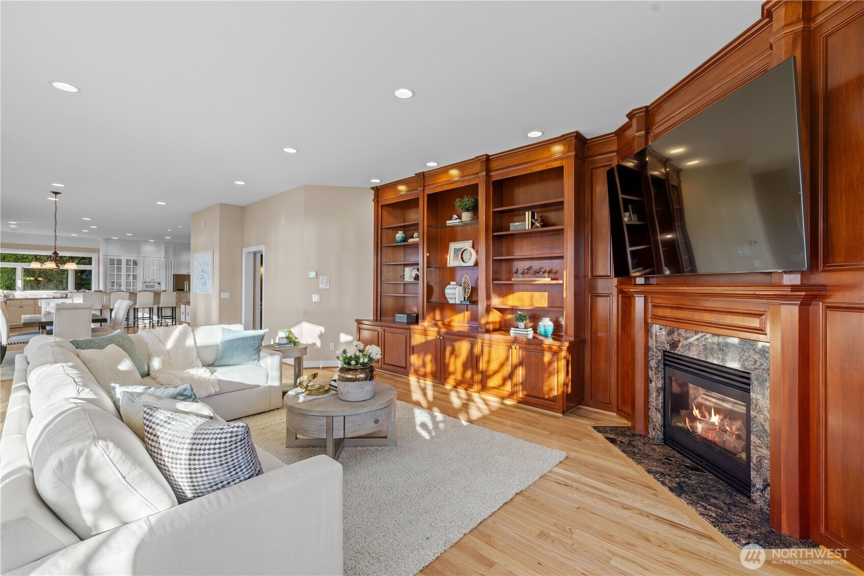 649 E Lake Sammamish Parkway SE Sammamish WA 98074