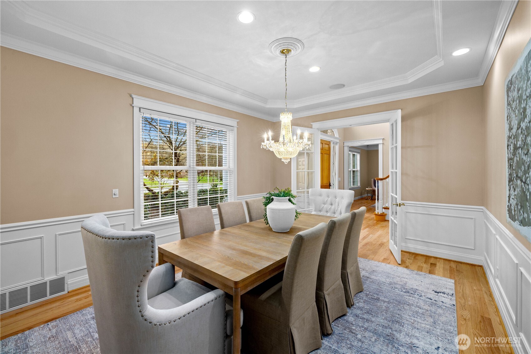 649 E Lake Sammamish Parkway SE Sammamish WA 98074