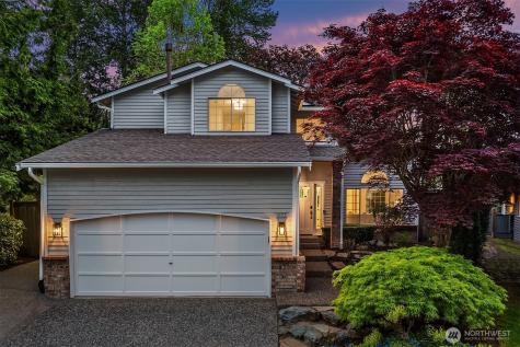 933 6th Place S Kirkland WA 98033