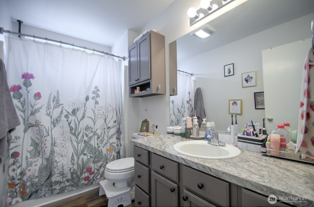 4136 Ingleside Loop SE Lacey WA 98503