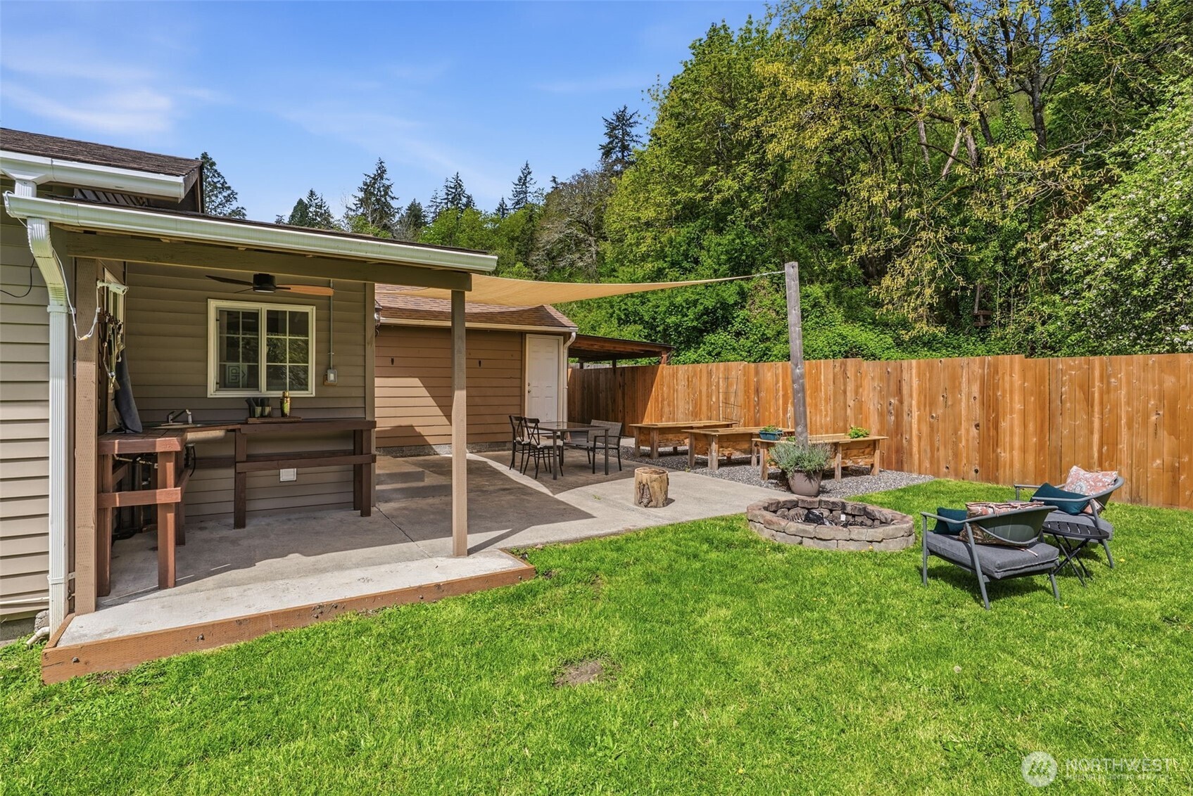 657 NW 10th Avenue Camas WA 98607