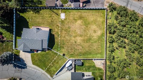 2038 Autumn Drive East Wenatchee WA 98802