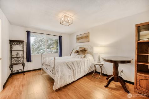1901 Comet Court Milton WA 98354