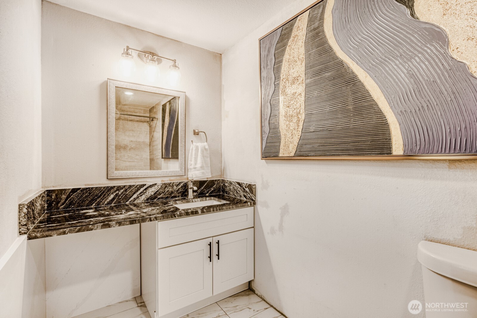 1901 Comet Court Milton WA 98354