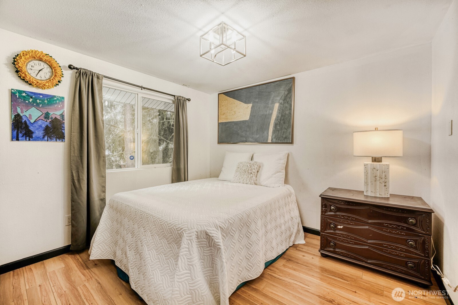 1901 Comet Court Milton WA 98354