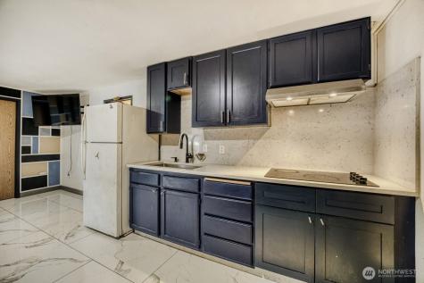 1901 Comet Court Milton WA 98354
