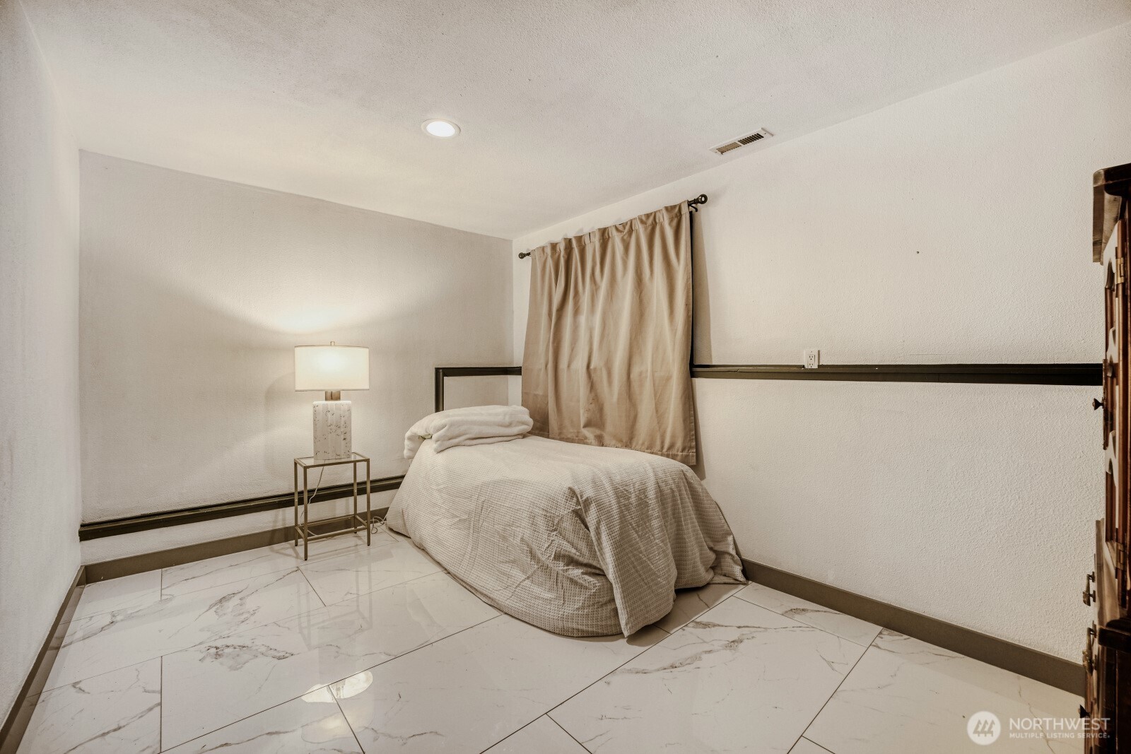 1901 Comet Court Milton WA 98354