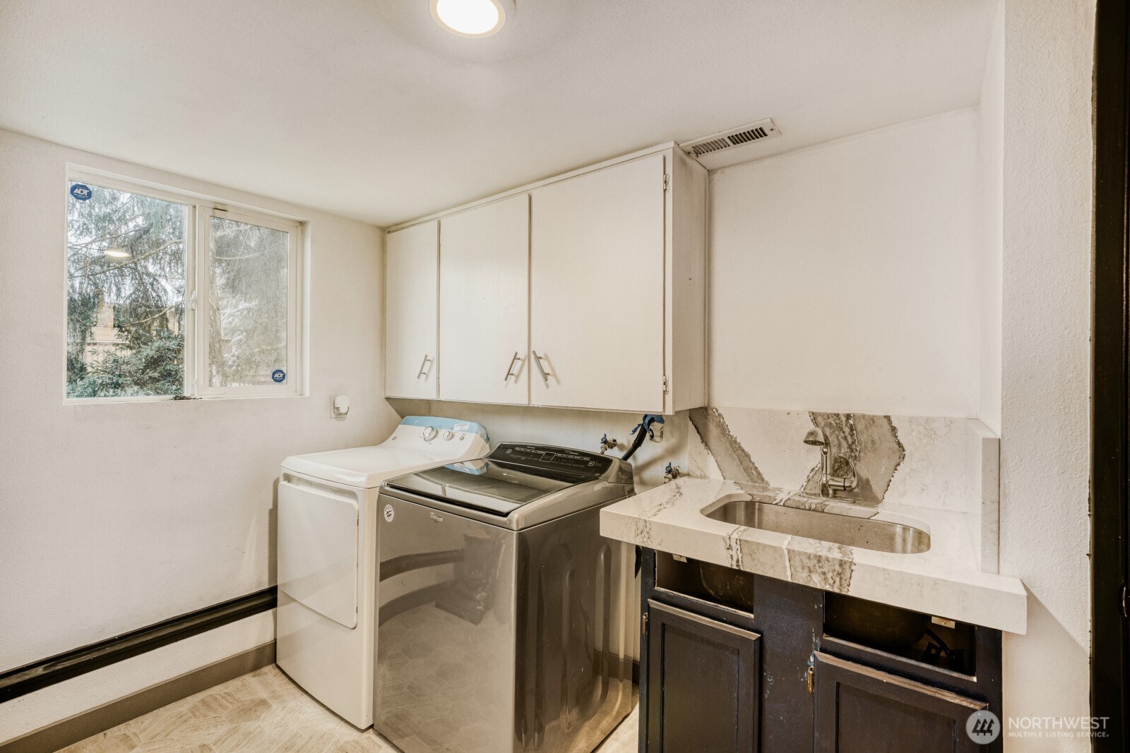 1901 Comet Court Milton WA 98354