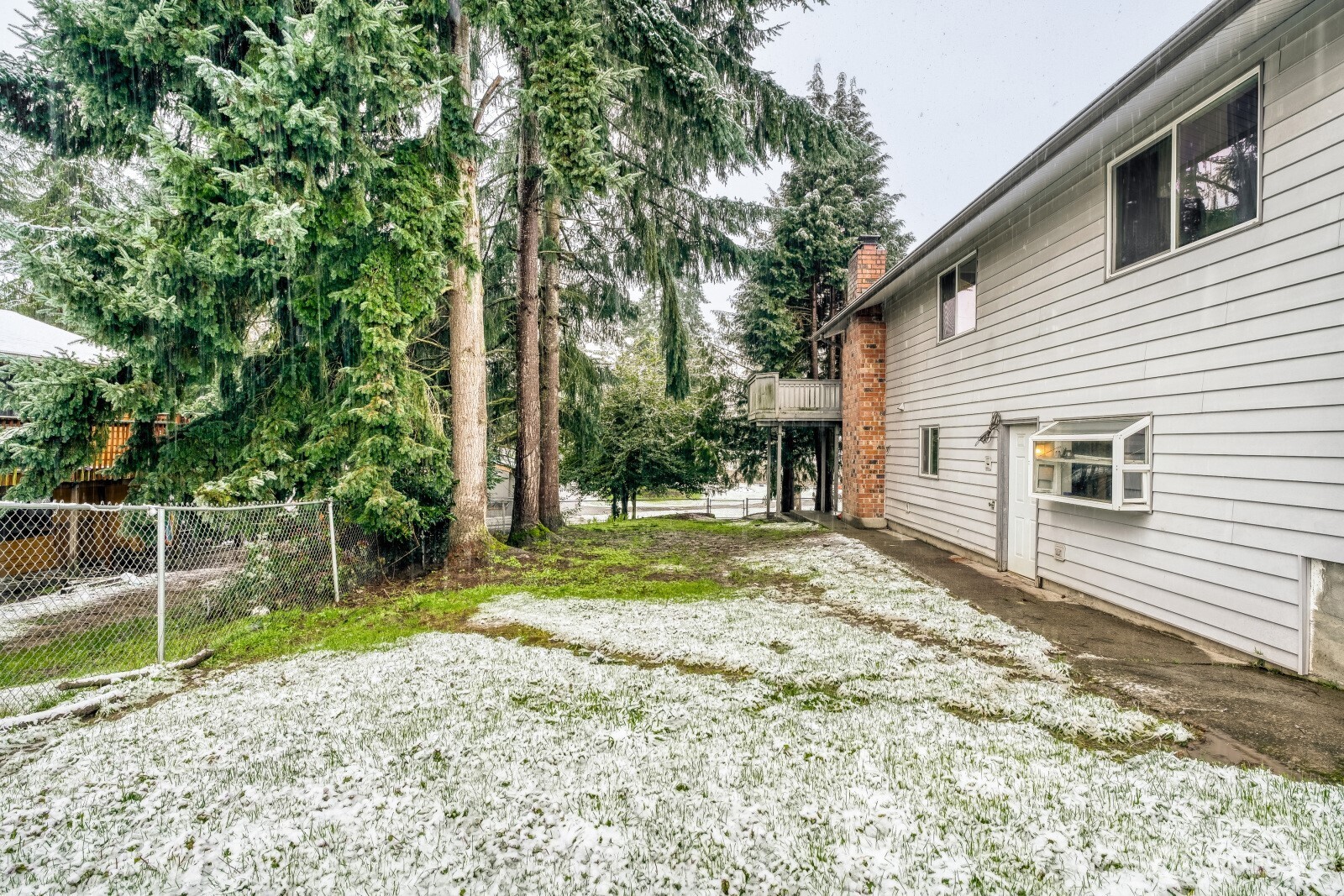 1901 Comet Court Milton WA 98354